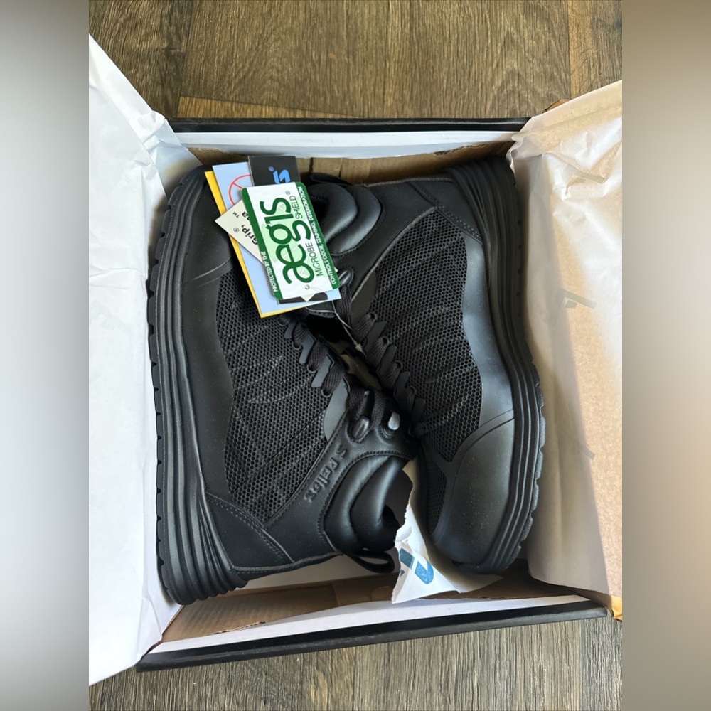 Women's S Fellas Boots 580 Black Fangs 6 Comp Toe SD PR Size 8.5 NWT